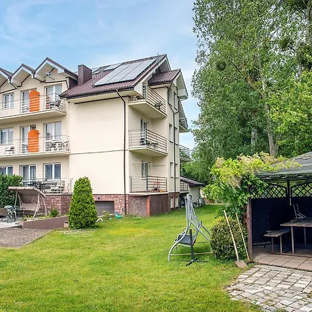 Stunning In Jastrzebia Gora With Sauna * Tupadła