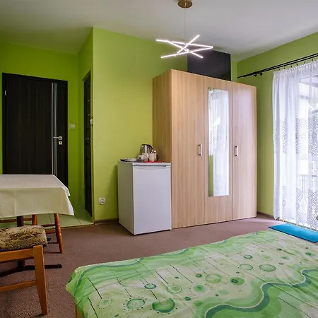 公寓 Stunning In Jastrzebia Gora With Sauna